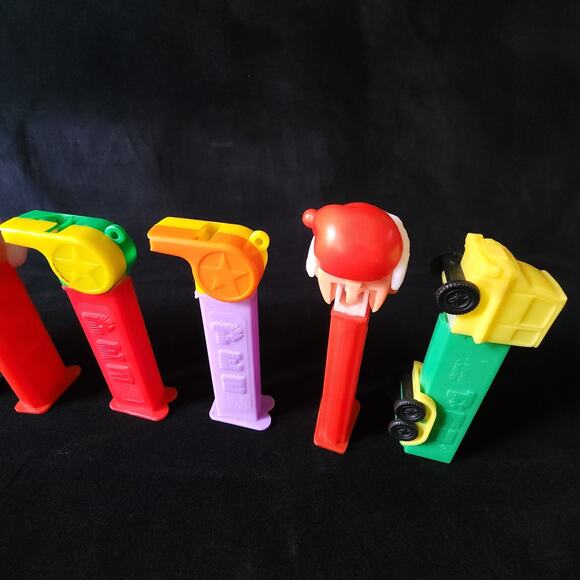 Lot of 10 Many Rare Vintage Footed PEZ Dispensers Collection Santa Flintstones - Picture 7 of 10